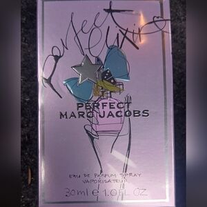 NWT MARC JACOBS PERFECT ELIXIR